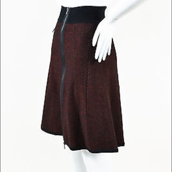 A.L.C. Zipper Front A-Line/Flare Skirt, Metallic Burgundy Thread with Black Trim - Picture 2 of 8